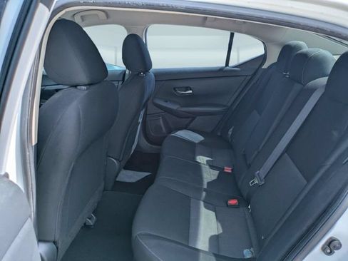 Used 2020 Nissan Sentra SV FWD image 14