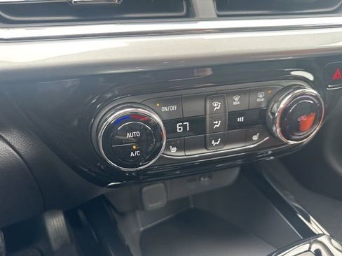 New 2026 Chevrolet Trax LT w/ LT Convenience Package image 19