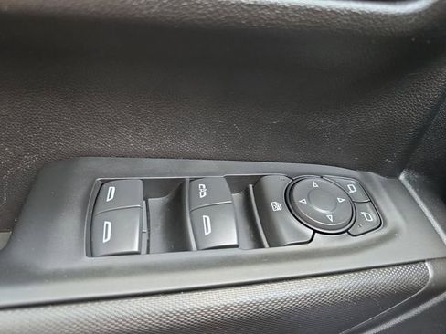 Used 2024 Chevrolet Silverado 1500 Custom image 30