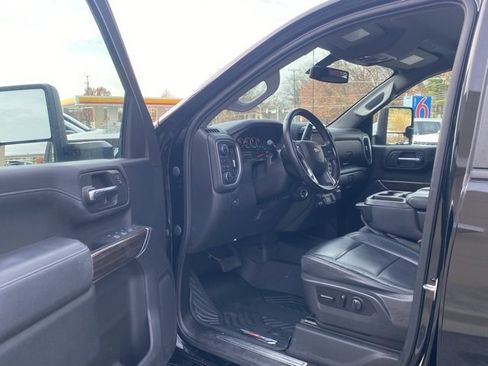 Used 2020 Chevrolet Silverado 2500 LT w/ All Star Edition image 14