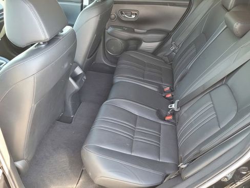 Used 2023 Honda HR-V EX-L image 11