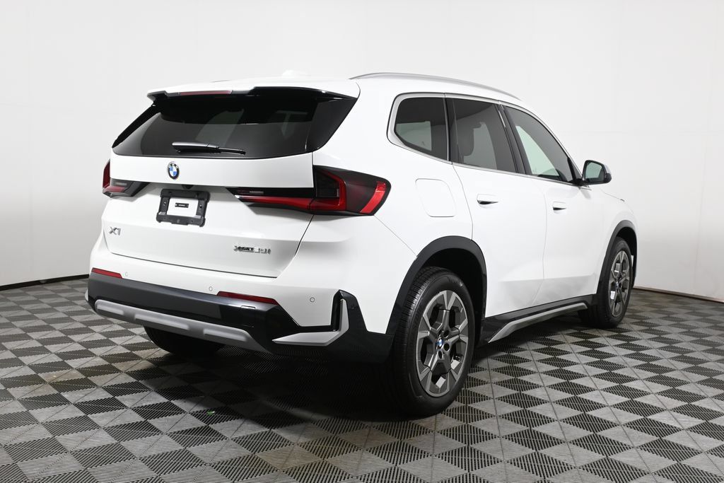 Used 2024 BMW X1 xDrive28i w/ Convenience Package AWD/4WD image 7