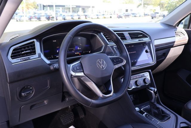Used 2024 Volkswagen Tiguan Wolfsburg Edition FWD image 12