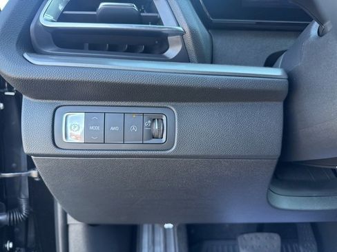 New 2026 Chevrolet Traverse LT w/ LPO, Floor Liner Package image 20