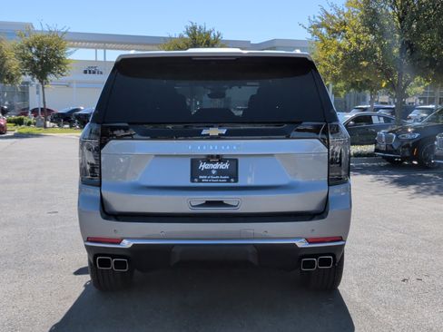 Used 2025 Chevrolet Tahoe High Country image 12
