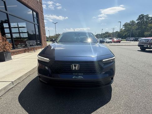 Used 2025 Honda Accord SE image 27