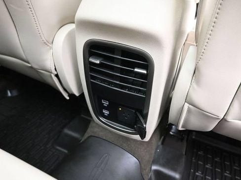 Used 2019 Lincoln MKC Reserve AWD/4WD image 15