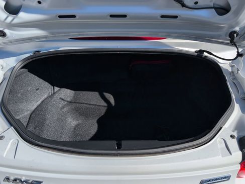 Used 2018 MAZDA MX-5 Miata Grand Touring image 10