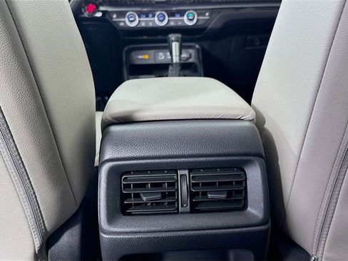 Used 2025 Honda CR-V EX-L image 32