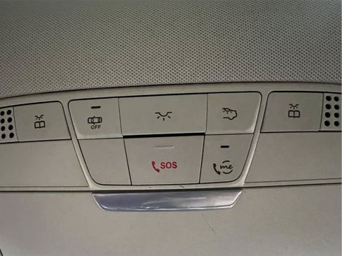 Used 2021 Mercedes-Benz GLC 300 image 26