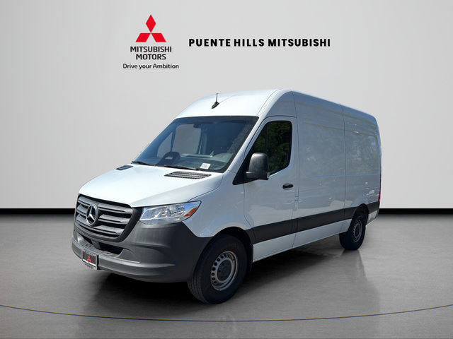 Used 2025 Mercedes-Benz Sprinter 2500 image 1