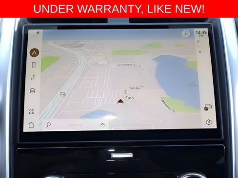 Used 2025 Land Rover Discovery Dynamic SE AWD/4WD image 24