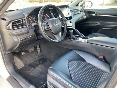 Used 2023 Toyota Camry SE FWD image 18