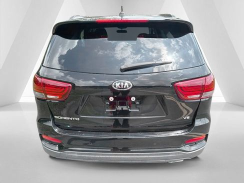 Used 2020 Kia Sorento S FWD image 6