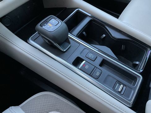 Used 2023 Nissan Pathfinder SL w/ SL Premium Package image 38