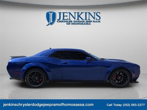 Used 2021 Dodge Challenger R/T Scat Pack image 5