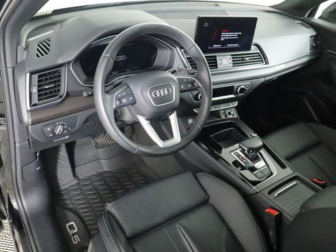 Certified 2021 Audi Q5 2.0T Premium Plus w/ Premium Plus Package image 9