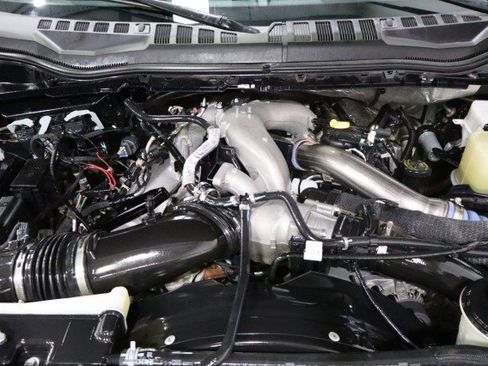 Used 2021 Ford F350 Lariat w/ Lariat Ultimate Package AWD/4WD image 85