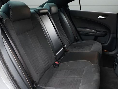 Used 2018 Dodge Charger R/T image 14