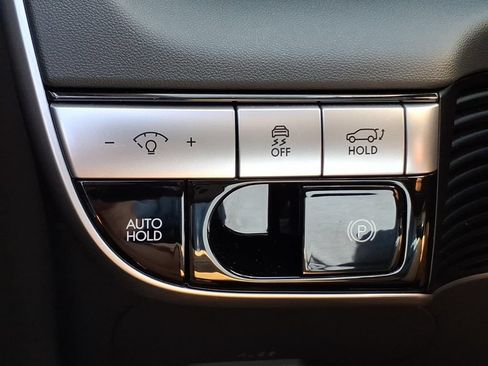 Certified 2024 Hyundai Ioniq 5 SEL RWD image 17