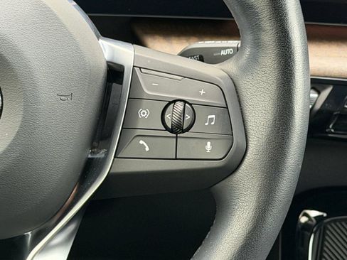 Used 2025 BMW X1 xDrive28i AWD/4WD image 17