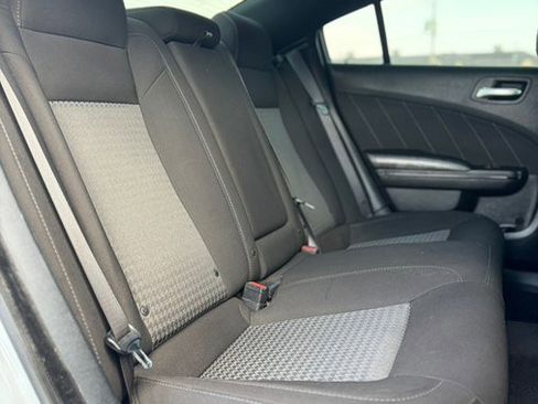 Used 2020 Dodge Charger R/T w/ Blacktop Package image 18