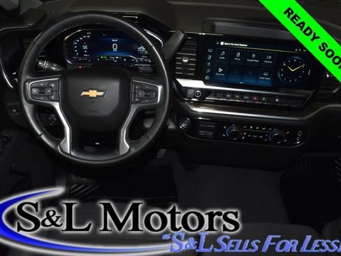 Used 2025 Chevrolet Silverado 1500 LT image 15