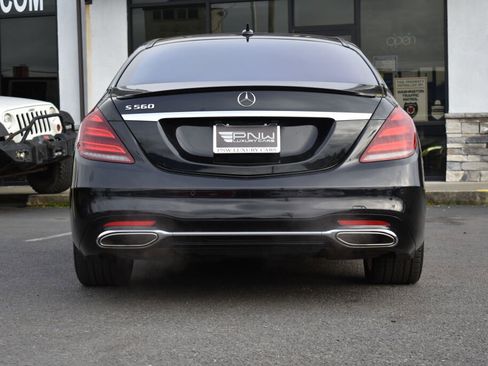 Used 2018 Mercedes-Benz S 560 S 560 w/ AMG Line Exterior image 10