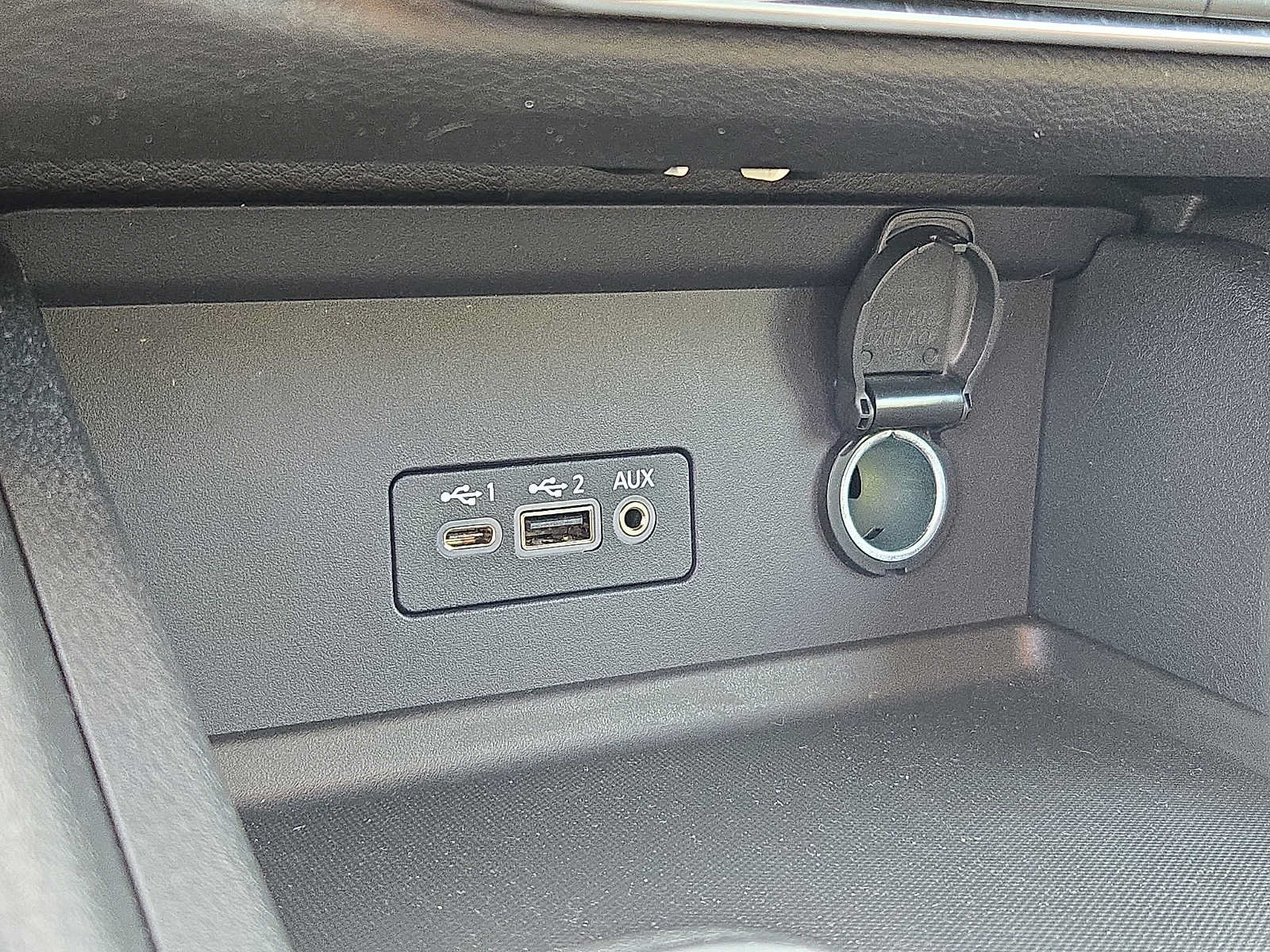 Used 2023 Nissan Sentra SV FWD image 26