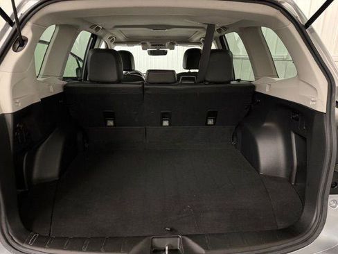 Used 2018 Subaru Forester 2.5i Limited AWD/4WD image 7