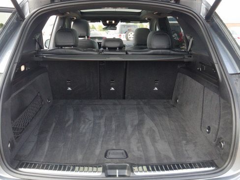 Used 2021 Mercedes-Benz GLE 450 4MATIC image 33