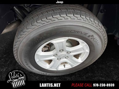 Certified 2021 Jeep Wrangler Sport S image 23