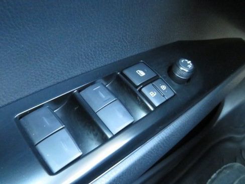 Used 2025 Toyota Camry LE image 24