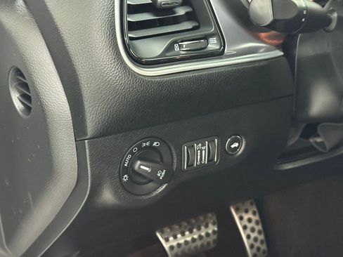 Used 2019 Dodge Challenger R/T Scat Pack w/ 1320 Drag Pack image 42