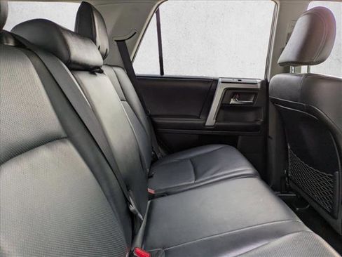 Used 2017 Toyota 4Runner Limited image 21