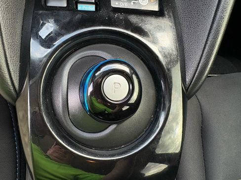 Used 2021 Nissan Leaf SV w/ SV Technology Package image 30