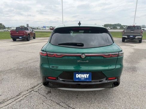 Used 2024 Alfa Romeo Tonale Ti AWD/4WD image 7