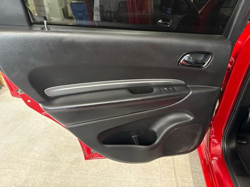 Used 2018 Dodge Durango R/T w/ Technology Group image 41