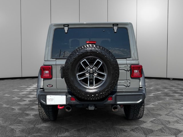Used 2021 Jeep Wrangler Unlimited Rubicon AWD/4WD image 4