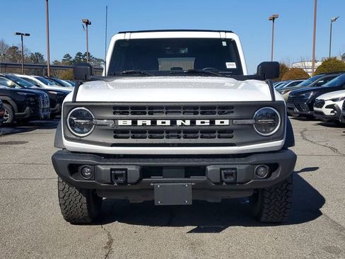 Used 2023 Ford Bronco Black Diamond image 2