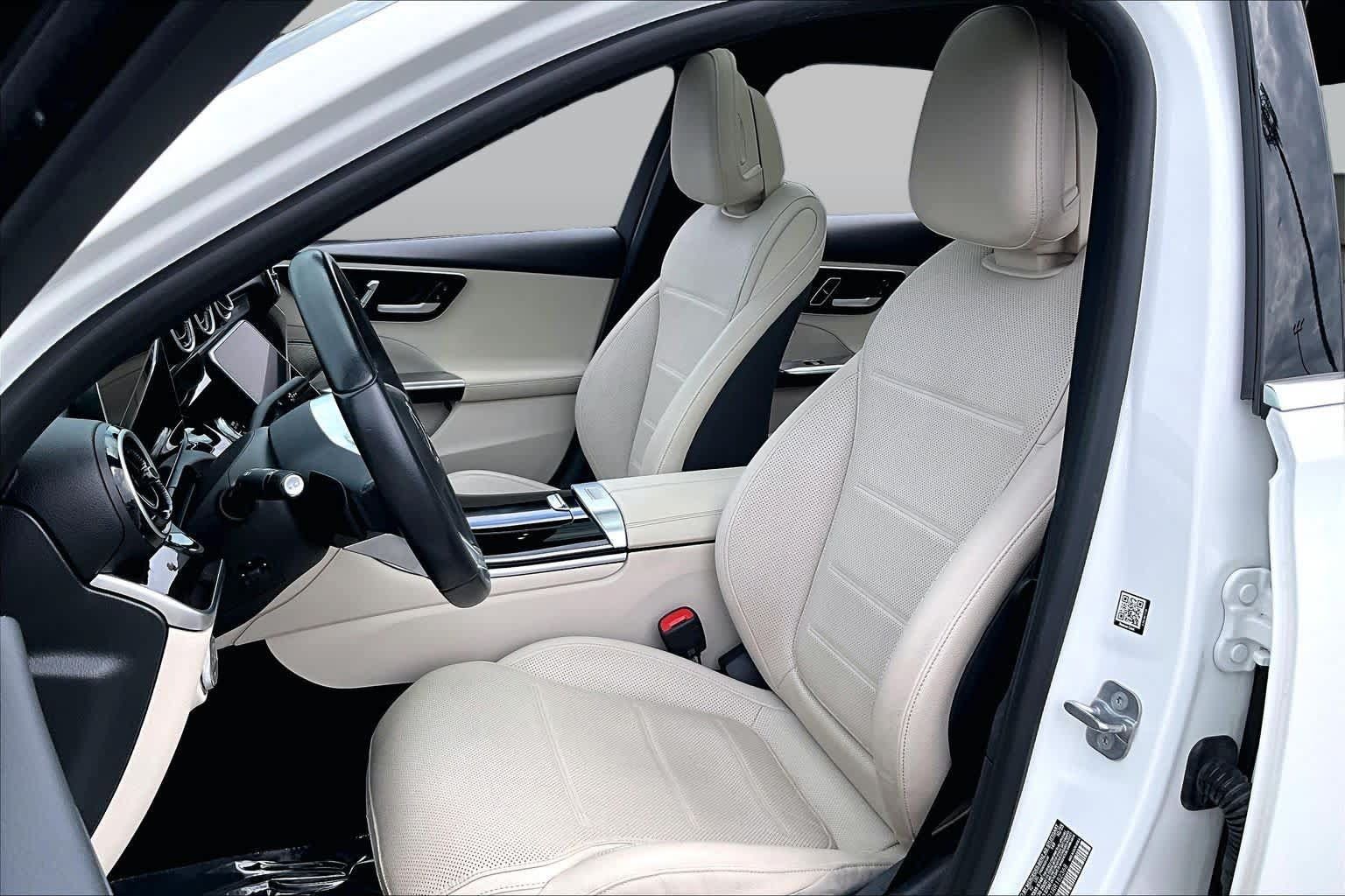 Used 2024 Mercedes-Benz C 300 4MATIC Sedan image 8