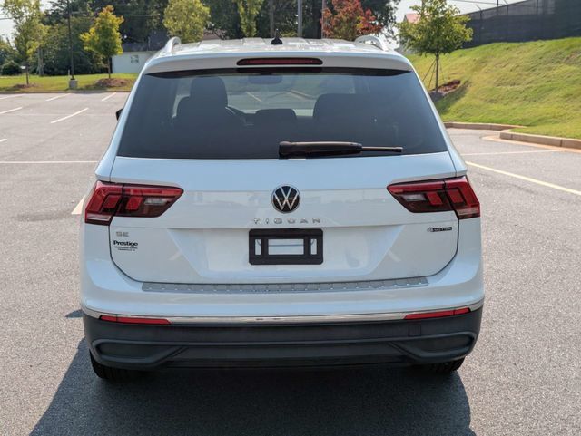 Used 2023 Volkswagen Tiguan SE AWD/4WD image 5