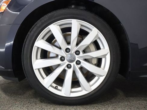 Used 2018 Audi A5 2.0T Premium image 5