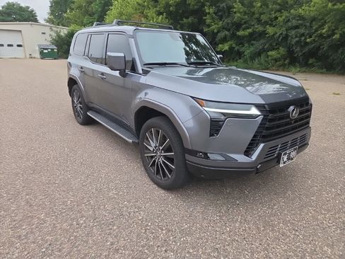 Certified 2026 Lexus GX 550 w/ Accessory Package (2T) AWD/4WD image 26