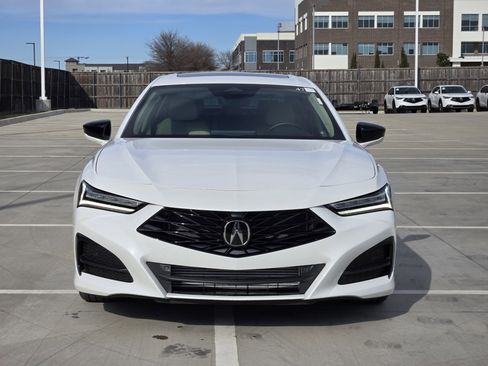 Certified 2025 Acura TLX w/ Technology Package image 10