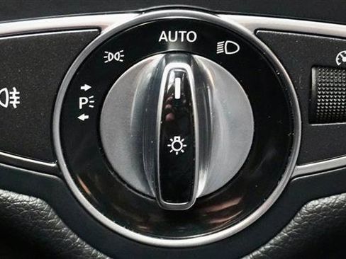 Used 2015 Mercedes-Benz C 300 4MATIC Sedan w/ Multimedia Package image 30