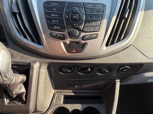 Used 2018 Ford Transit 350 XLT RWD image 13