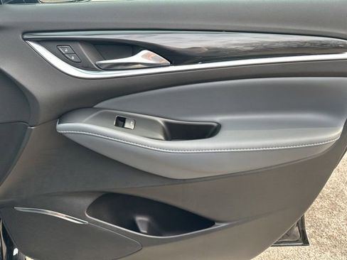 Used 2023 Buick Enclave Essence w/ Experience Buick Package image 39