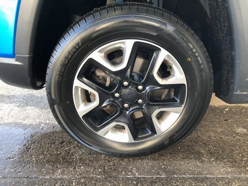 Used 2018 Jeep Compass Trailhawk w/ Navigation Group image 4