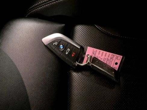 Used 2023 BMW X3 xDrive30i w/ Premium Package image 13